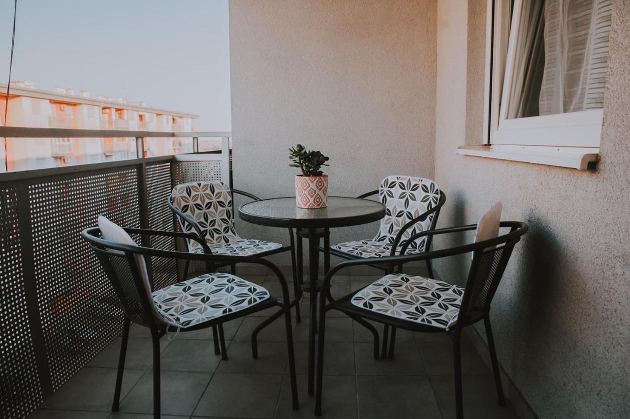 Apartment Nika, Arena ซาเกร็บ ภายนอก รูปภาพ