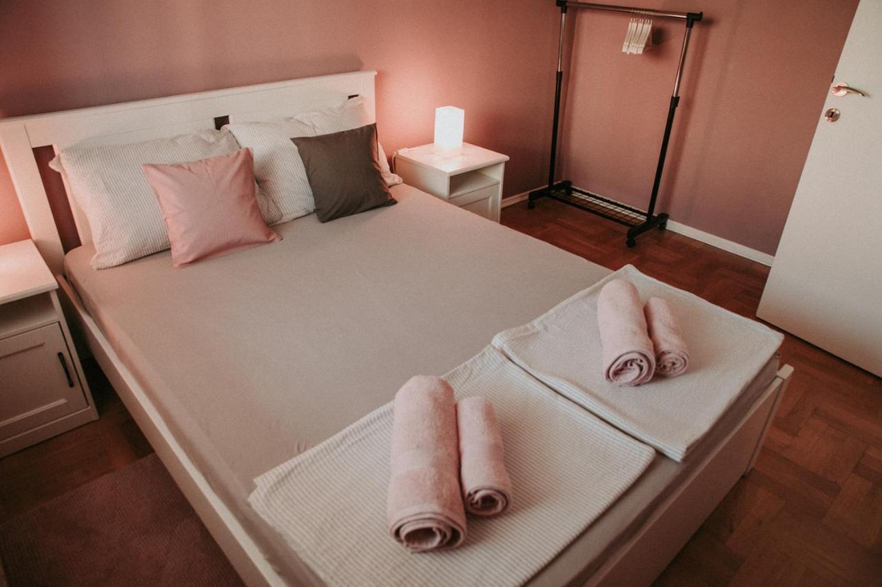Apartment Nika, Arena ซาเกร็บ ภายนอก รูปภาพ